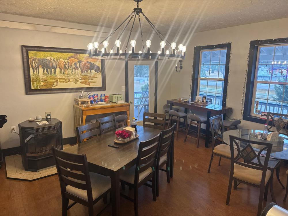 Eagle’s Landing Lodge